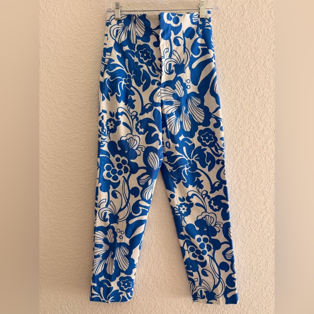 ZARA Blue & White Floral High-Waisted Pants | Chic Resort Print Trousers